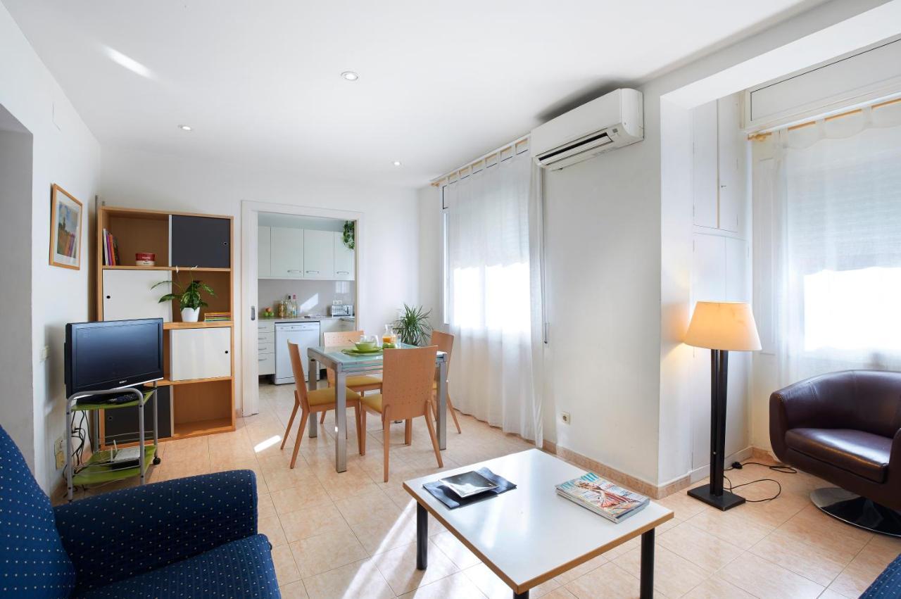 Apartamentos Calvet Barcelona Exterior foto