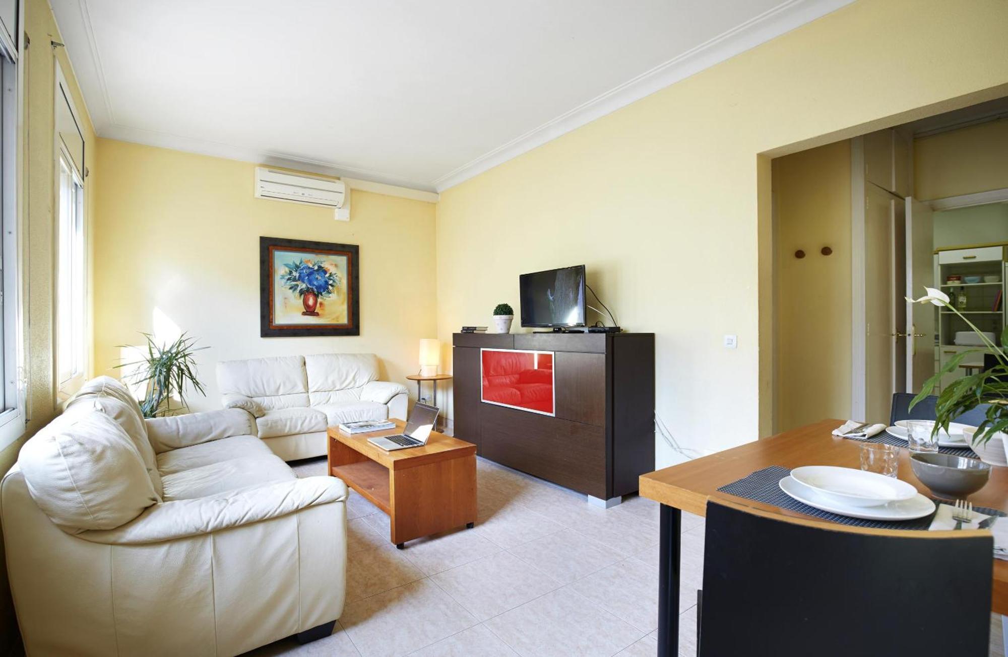 Apartamentos Calvet Barcelona Exterior foto