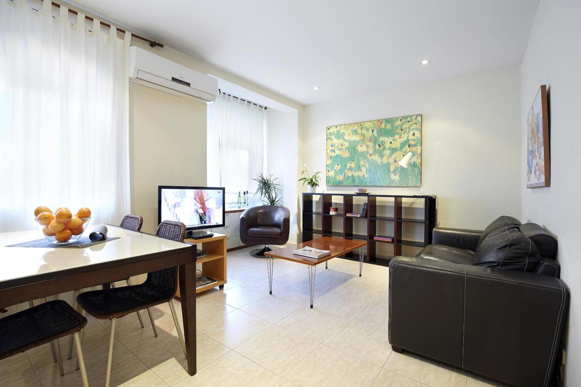 Apartamentos Calvet Barcelona Exterior foto