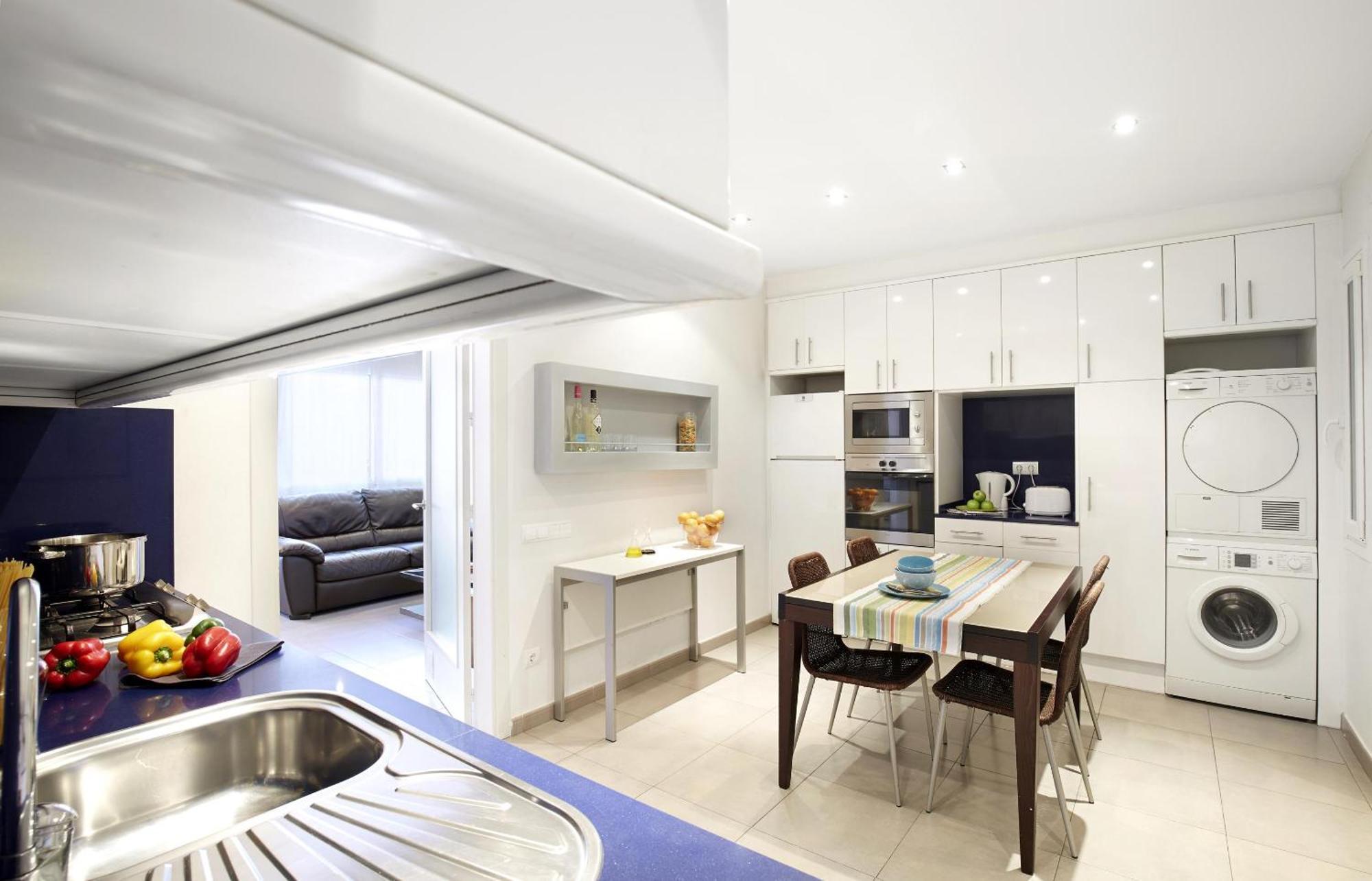 Apartamentos Calvet Barcelona Exterior foto
