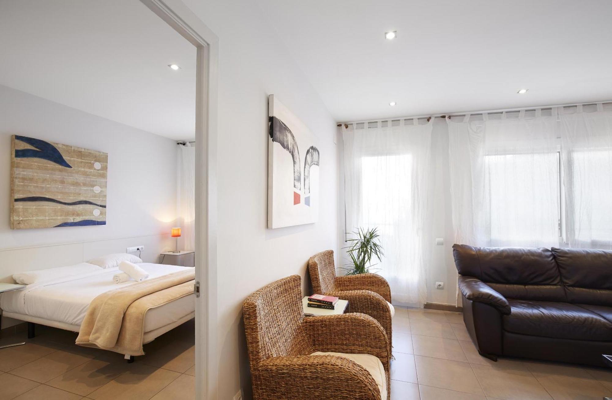 Apartamentos Calvet Barcelona Exterior foto